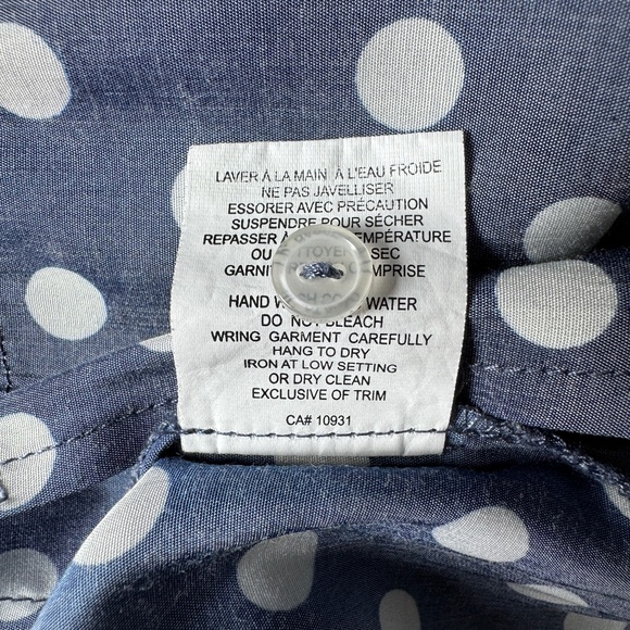 Laura - Blue and White Polka Dots Slevelless Button Down Shirt - Picture 8 of 9